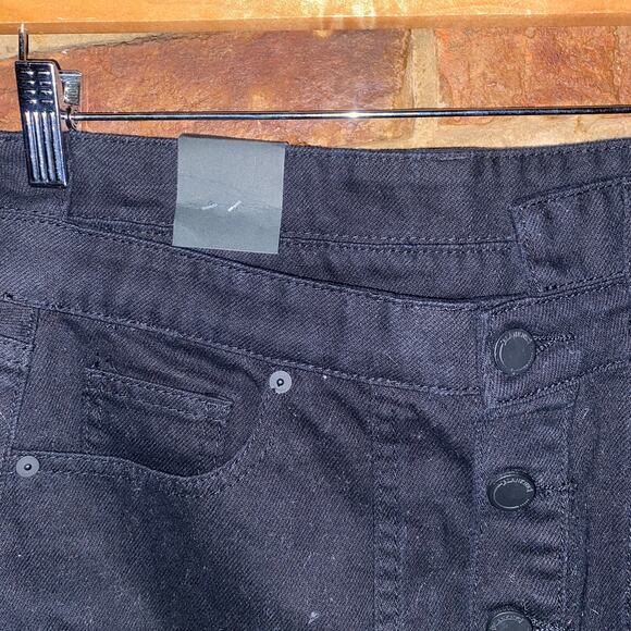 NWT BLANKNYC Black Wash Denim Night Stroll Jean Mini Skirt Women's Size 28 - Picture 4 of 10